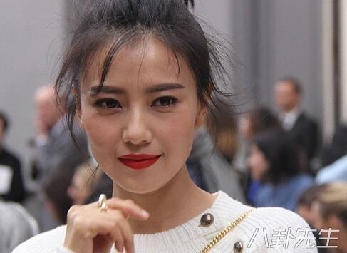 ����PSǰ����Զ�����ȱ�ϸ�ȣ�һ������һ�װ�