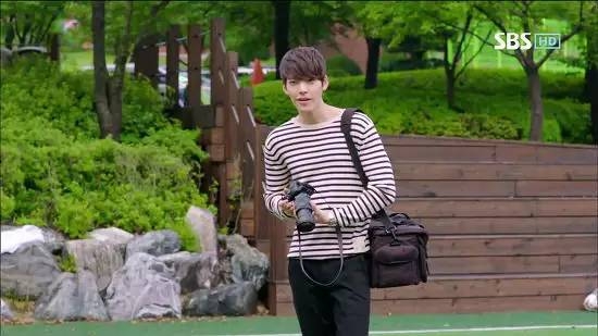 ���Ǽ��ɰ����Ը���һ��Ů�����ѻ����Բ��벻��