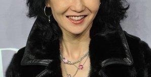 �����٣�ȴ����û��������Ů��10λŮ������Щ��