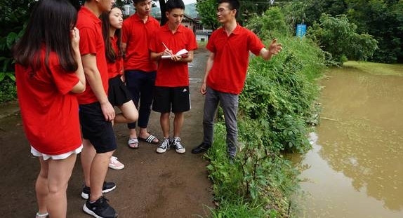 �ϲ�����ѧԺ�������ؿ�չũ�����ˮ��Ⱦ����ʵ���