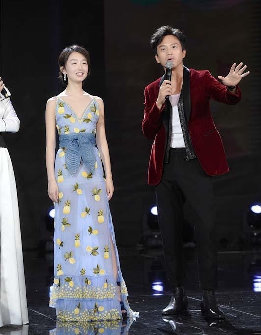 �ܶ���ð������˳�һ����King��Queen