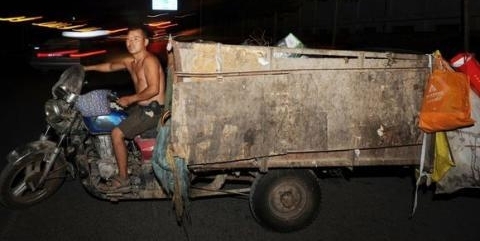 �к��������ñ�����ι��һ�������������桰���ס�������˯·��