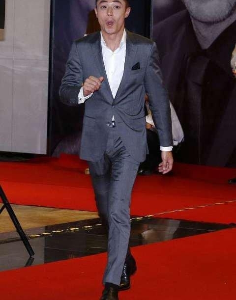 ��Ц���ϸɲ�����������ʿ˧�����鼤��