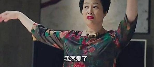 ��ǰ�������Ӿ�����ں�ɫ�ų�ȫ�񱬿��ͻȻ��������˵���Ļ������Ѻ�������