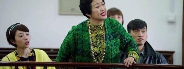 ��ǰ�������Ӿ�����ں�ɫ�ų�ȫ�񱬿��ͻȻ��������˵���Ļ������Ѻ�������