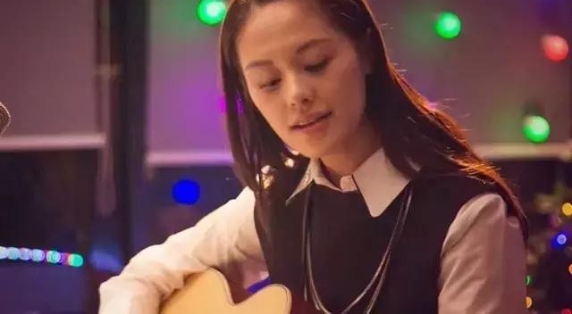 ��С������17�������ƾ��ʷ�������Ů��Ա���������¾��ܹ�ע