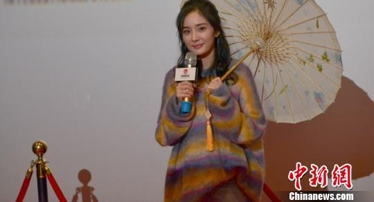 ����η������������������µ�Ӱ �������ݵĽ�ɫ��������