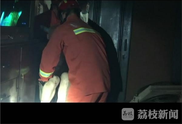 老人头卡门角 消防破拆救援