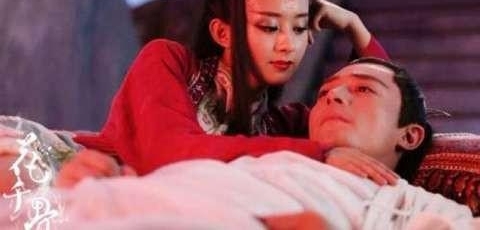 ŨױǺڻ? ӱ, Щڻɫ, ˭ݵĸɫ?