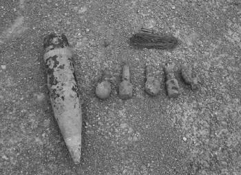 ���Ծ�������һ��ը������