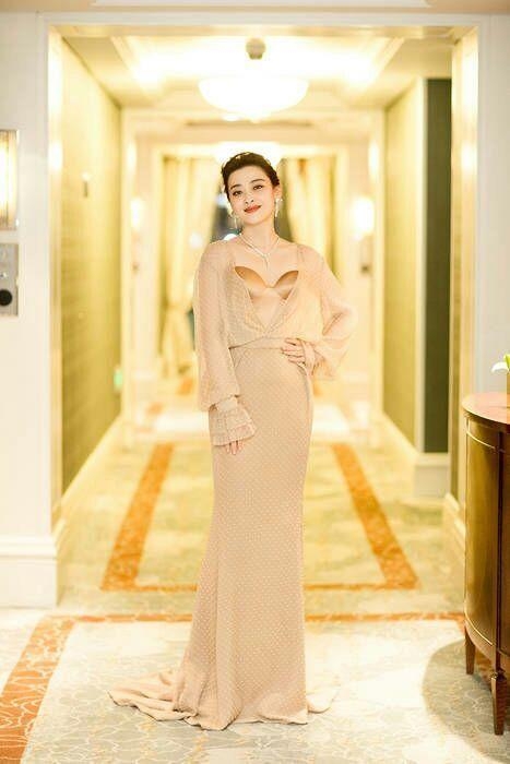 ÷��������ͬ����ɫ͸��ȹ�����ʲ��ô�(ͼ)