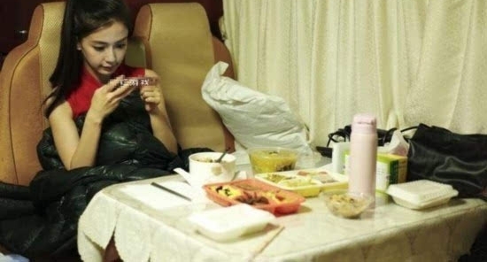 �����Ǿ���з��̵㣺������׵����񹤣����»�������������