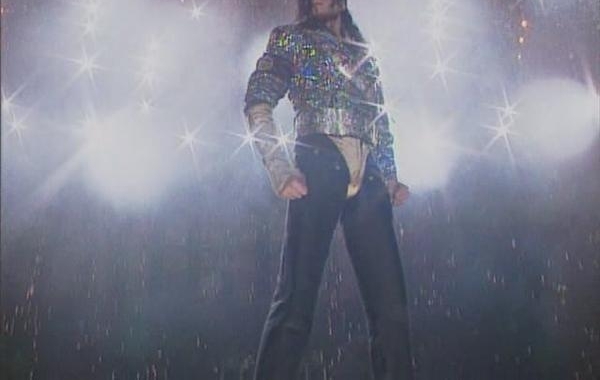 90��������˶��ܿ�ѷ�ж�ţ��һ���ݳ��Ἰǧ���ε�