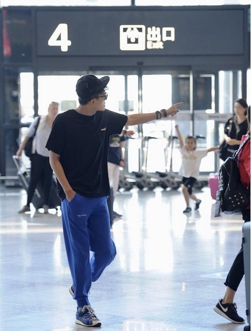 �����޷�������� ���������ż�ͥ�����ع�