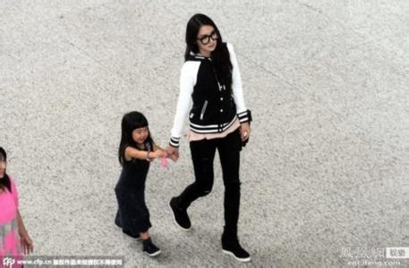 �ܸ��س����޷־� ���鷢����������ų���