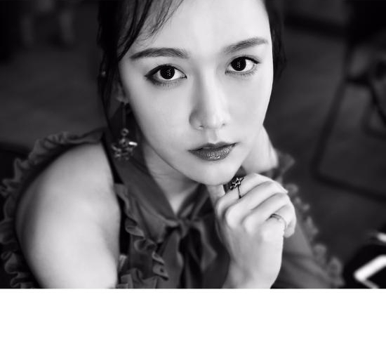 ���������硰Ϸ�������� �ŷ��Ը�˫��ת