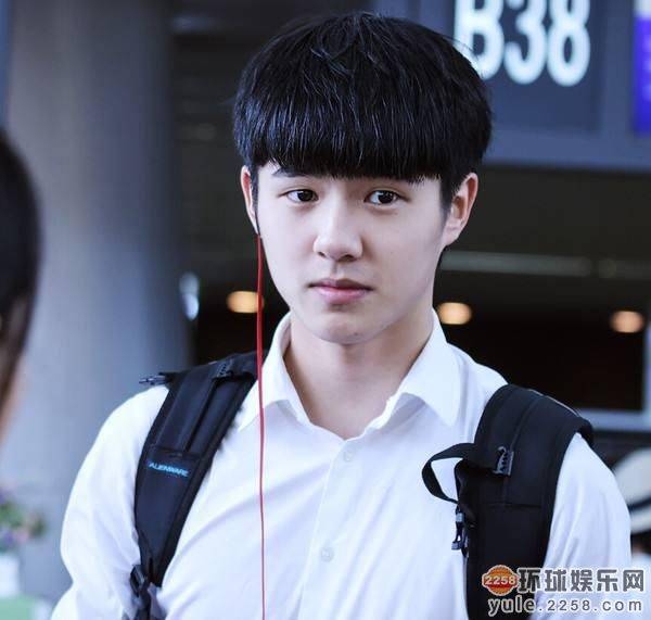 ��ά����ҹ���ƹ������� Ů�����������ʿ?