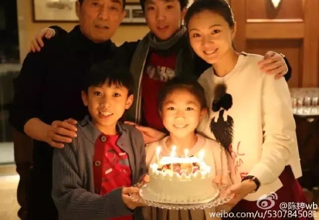 ����Ȧ����ţ���۲ݡ����ү��������л�;�Ȼ����˺�𱦣�