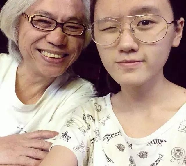 ����Ȧ����ţ���۲ݡ����ү��������л�;�Ȼ����˺�𱦣�