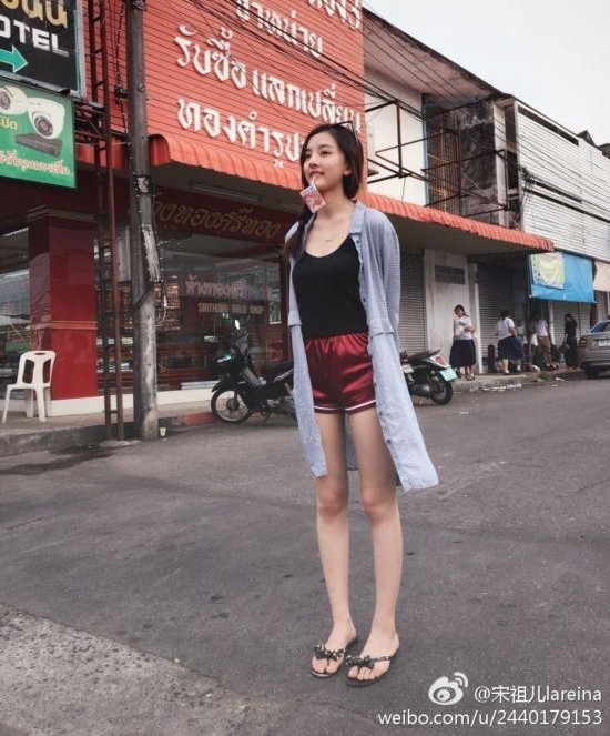 98��Ů���˲��ã�������ɡ��ų衱�������ݼ�ֱ������ӱ