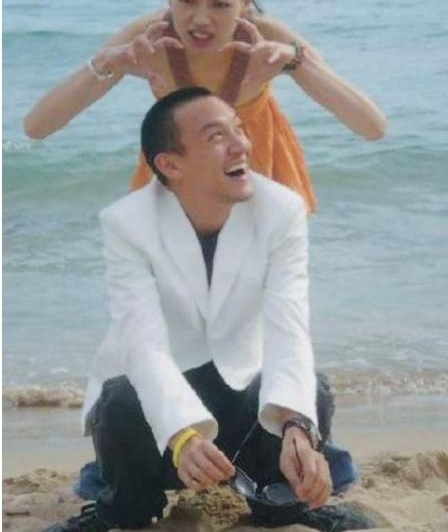 ���Ĵ���������Ӱ�ۣ���俿������35�꣬��ȴȢ��ǰ����