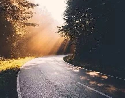 ���߹��������İ������£�ȴ���֡�����ʮ�ﲻ���㡷