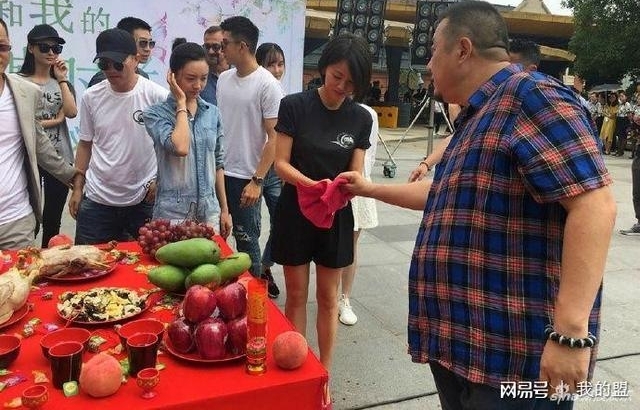 ������ӱ����嫵����ݵ�����ҵ����ʱ������人�͵�����