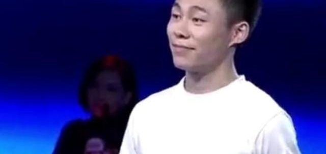 ǳšŮαȴߣϷֱӺƷ£ڴ