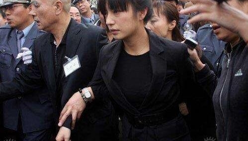 21�����������ޱ�������ߺ죬�չ˰�������ȴ70����������