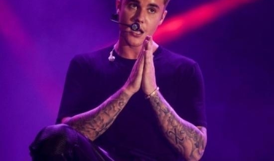 С˹͡Justin Bieber޿ˣıȡ