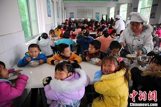 ����ί:ȫ���ƶ���СѧӪ�������ʵ �涨��׼