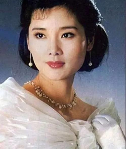 ǡ̫̫רҵԽ̨ӫپ 54 ̴