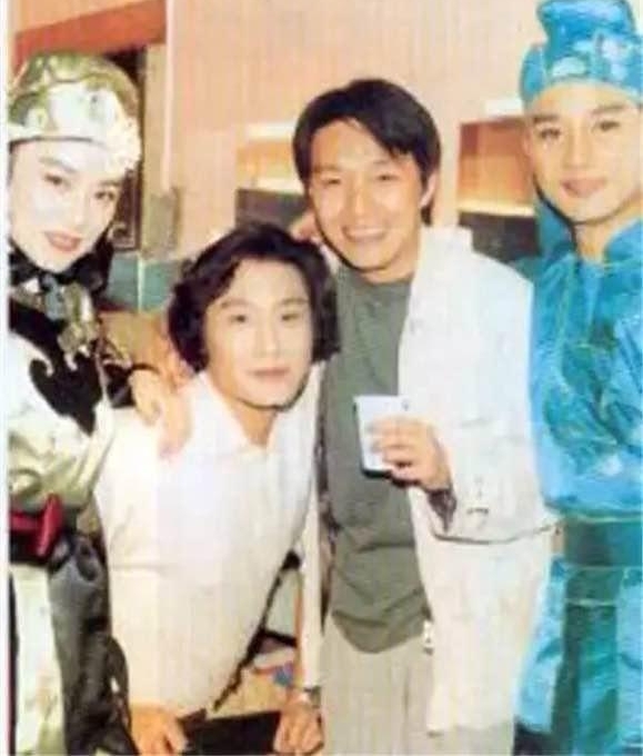 ��û�����ľ����ӰĻ�����