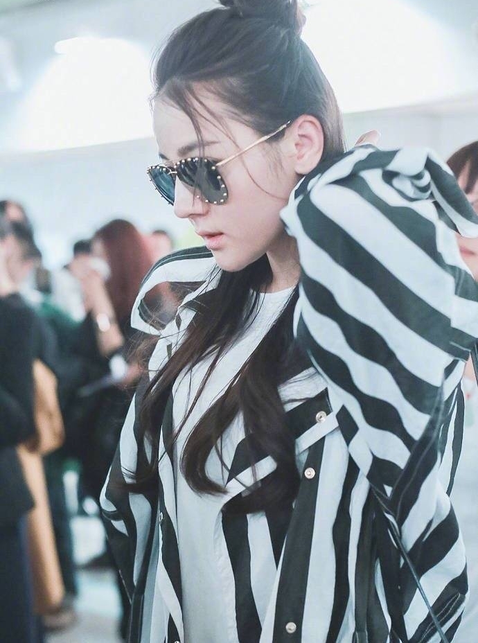 �������Ʋ��ŷ��ĵ����Ȱͣ��۴�ī��Ƥ����𪣬��������������������������