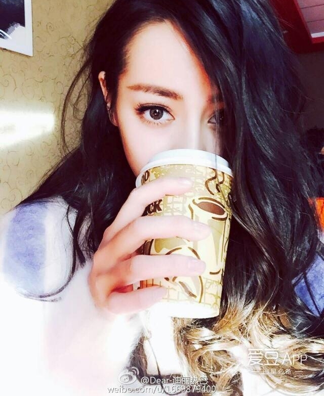 �����Ȱ�����ѹ乫԰���ŷ�������Ů�ı����̫���촩ë������