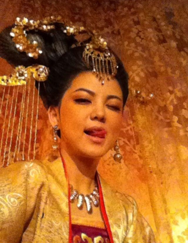 ��ʫ��Angela�����ѣ���������裡������ͷ��