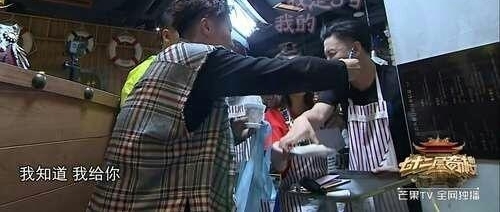 ��ʮ������¥ֻ��ע���ෲ����ӱ���ڣ���һΧ��С�Բ�������磡