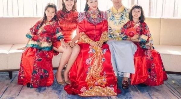 �����20���Ů������ֵ�����죬���Ըв�������