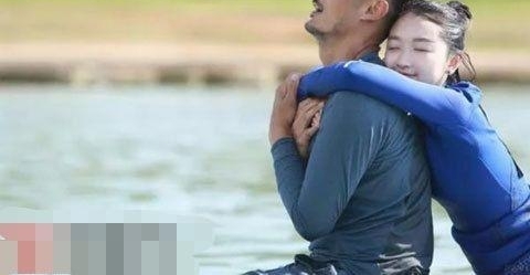 ����ر������������ĿŮ�����Ƿ�᲻���ˣ�