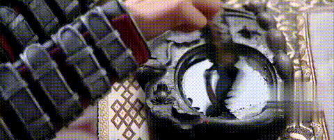 �����Ǵ����Ƕ�һ��������ı��飬й¶������������ʵ�İ�