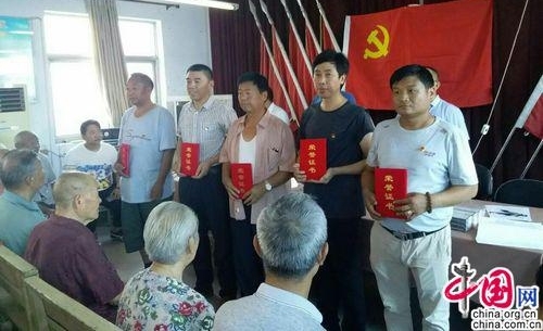 ֣���ж����������������ٿ�����һ�������Ƚ���Ա����