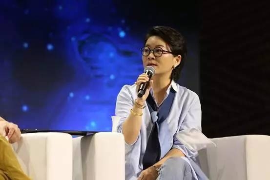 小鲜肉鹿晗片酬1.2亿?制片方央视这样说