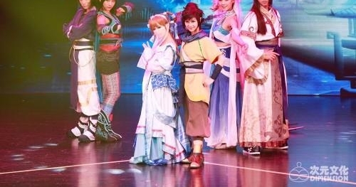 �����ɶ���Ԫ�ڡ�Բ����Ļ 304�������������Ԫ�Ļ�����