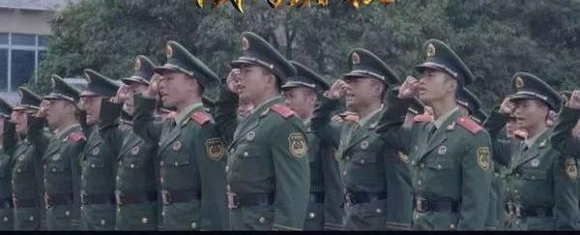 ��ӳ3��Ʊ����11��, �ⲿ�䡶ս��2���ȶȵ������ɵ�Ӱ�˽���