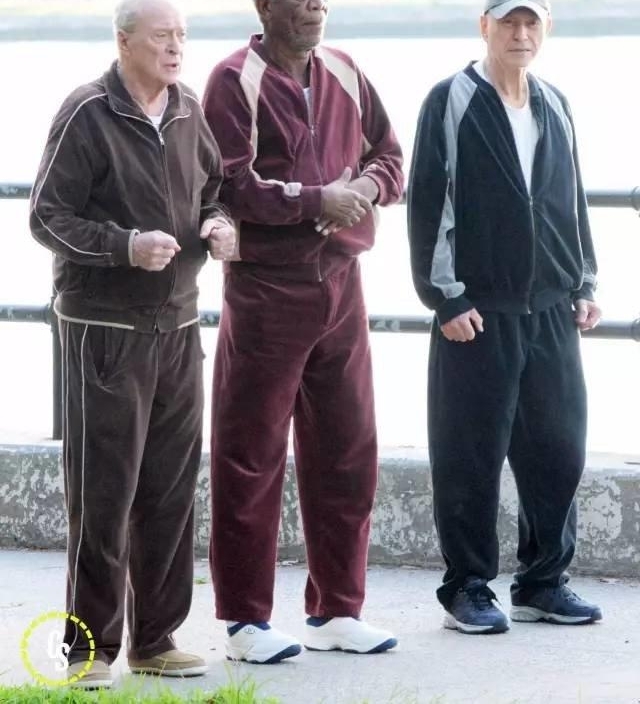 �����ĵ�Ӱ�����ǿ�һ����һ��