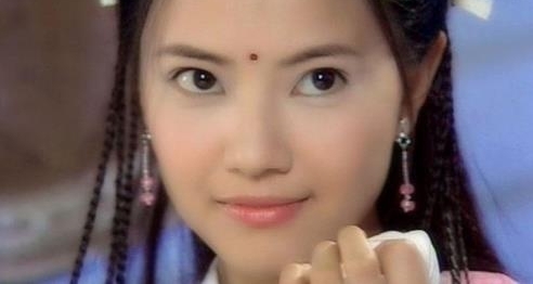 ��װŮ�Ӻڻ�ǰ��ױ�ݶԱȣ���死�ǧ�������죬˭�ı仯���