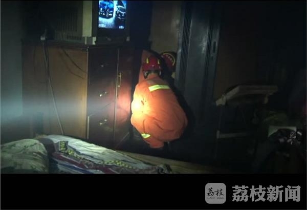 老人头卡门角 消防破拆救援
