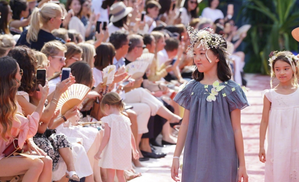 ����T̨������� ������������