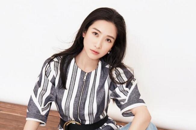 ���Ȼ��ҹ���ĳ���Ȧ��״�������յľ͸���Ϸ