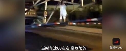 �����β�����ְ���Ů�� ����һĻ�����ˣ�